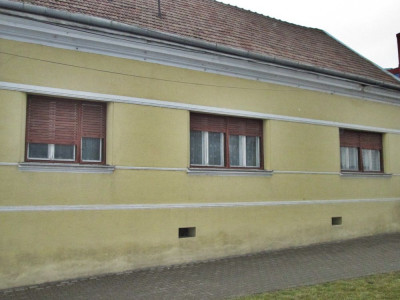 Case de vanzare Sebes imagine mica 1