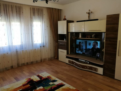 Case de vanzare Sibiu Lupeni imagine mica 6