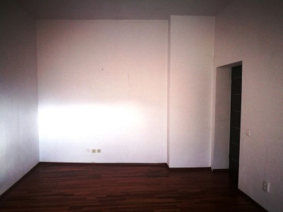 Spatii comerciale de inchiriat Sibiu Central imagine mica 3